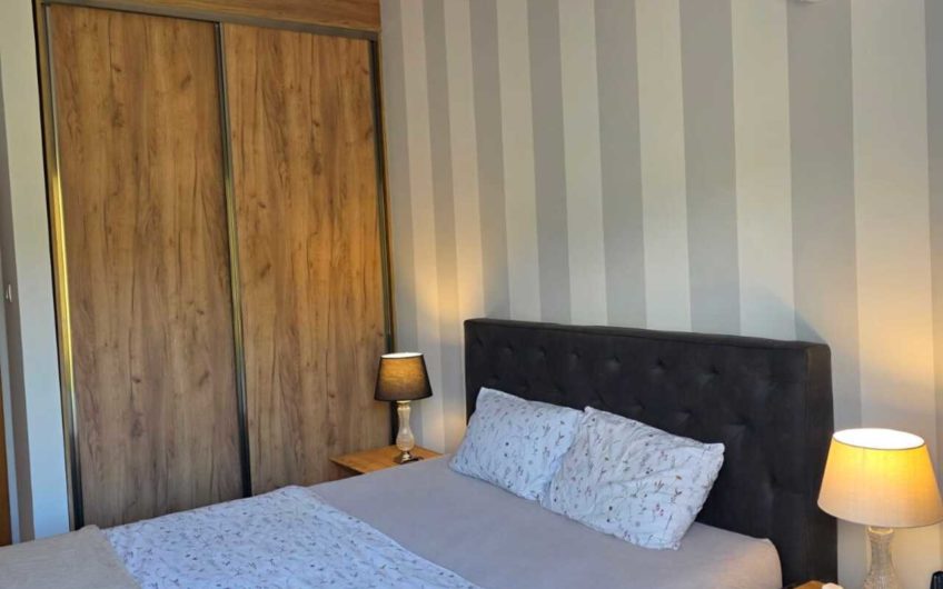 Luxury apartment in a complex with a pool – Pržno