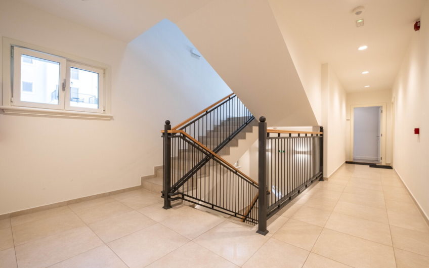 Stylish one-bedroom apartment in the prestigious Centrale complex, Lustica Bay