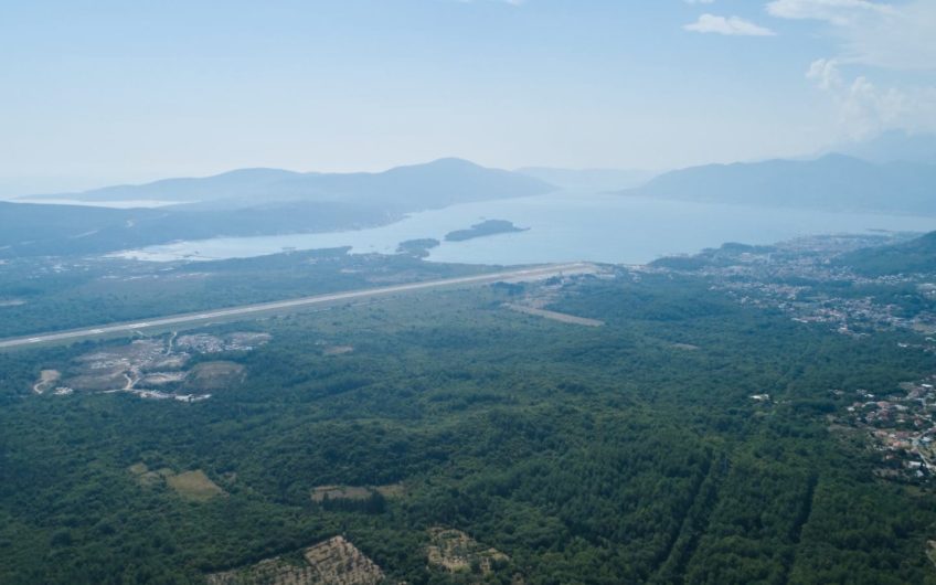 Urbanized plot of 13,320 m2 – Kavac