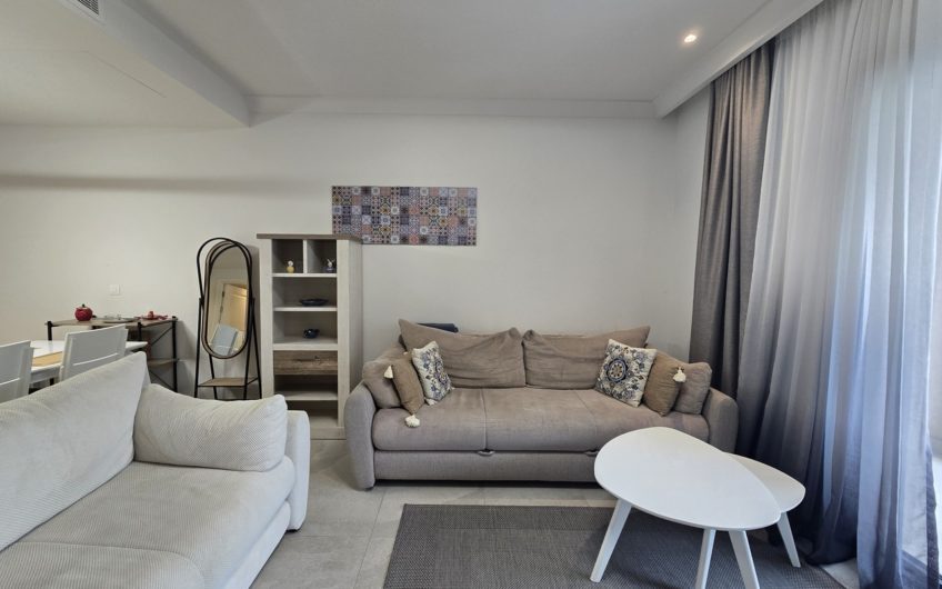 Lustica Centrale – 2-bedroom apartment for sale