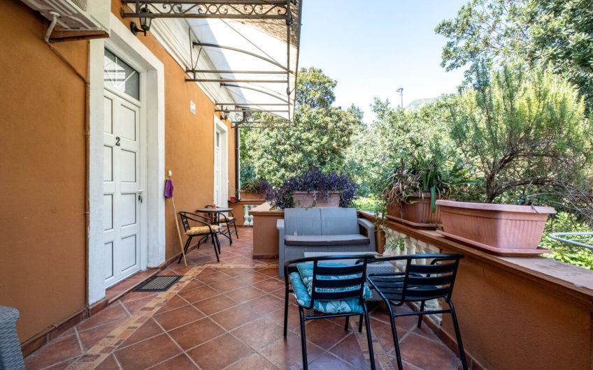 Waterfront Villa in Risan – Center