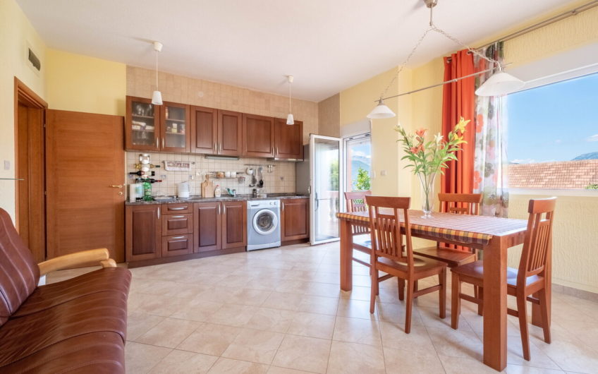 Cozy house by the sea in Luštica – 20 minutes from Tivat