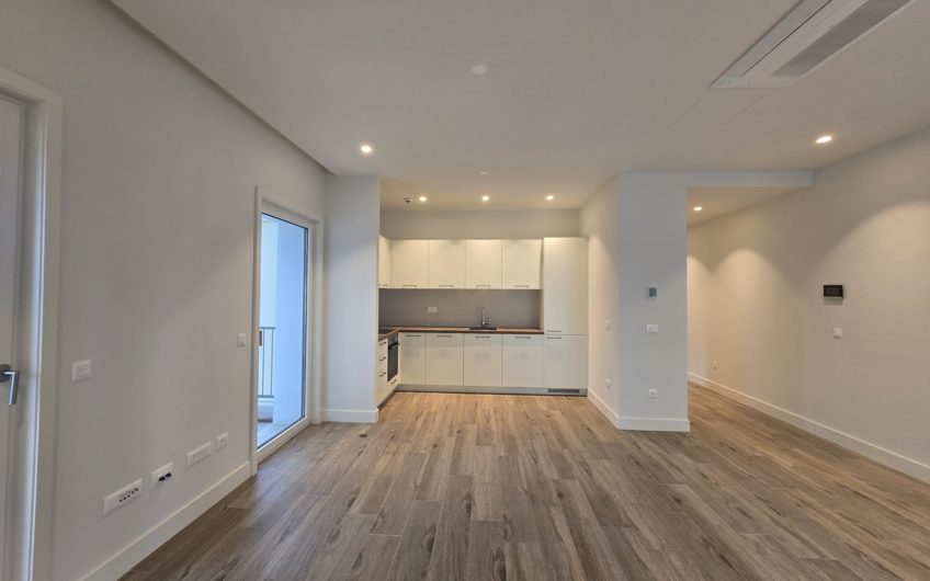 Lustica Centrale — New one-bedroom apartment in a block with a pool — €425,000