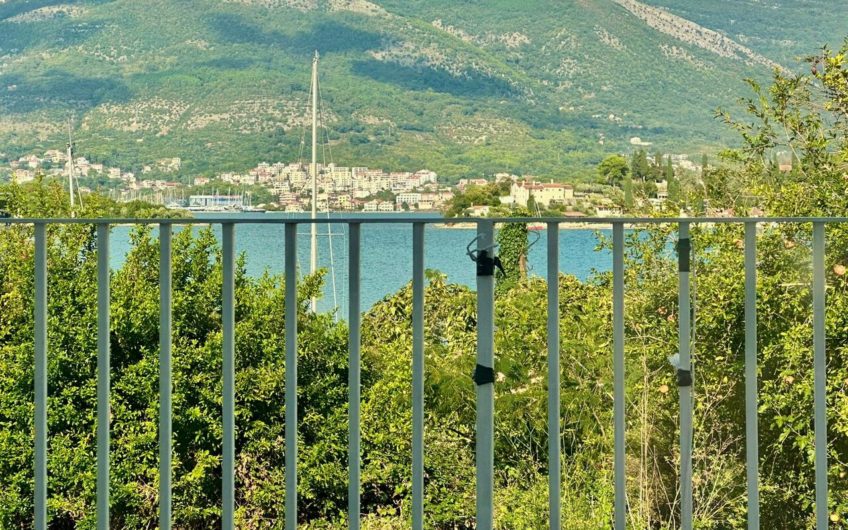 Lustica — Duplex Apartment on the Waterfront