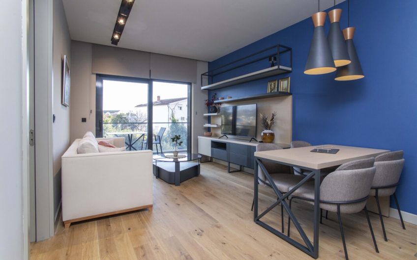 Seaside apartment in Donji Lastva in a modern building with an elevator – investment opportunity