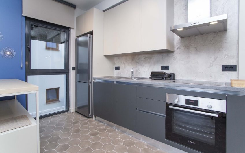 Seaside apartment in Donji Lastva in a modern building with an elevator – investment opportunity