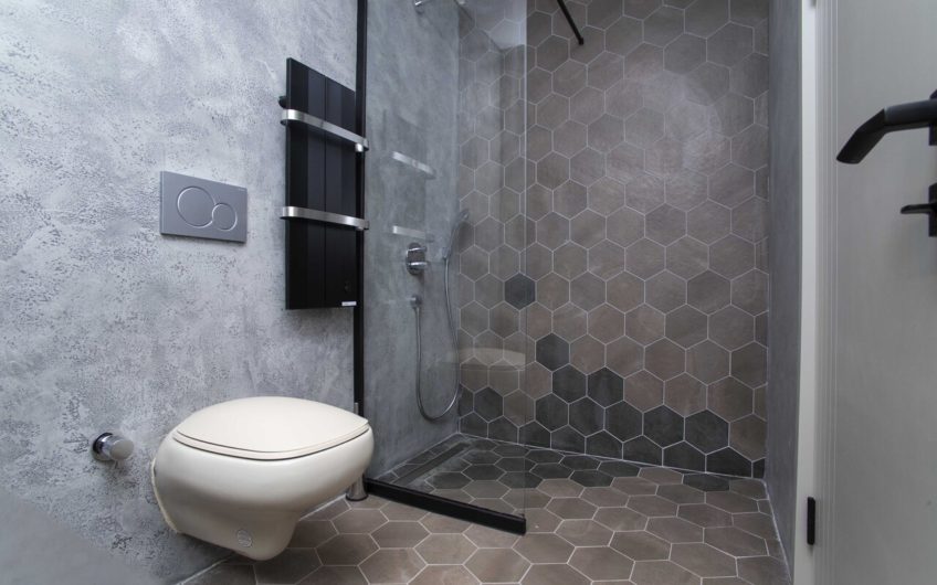 Seaside apartment in Donji Lastva in a modern building with an elevator – investment opportunity