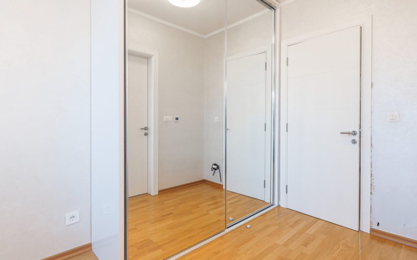 Luxury Penthouse with Roof Terrace and Garage Space – Becici