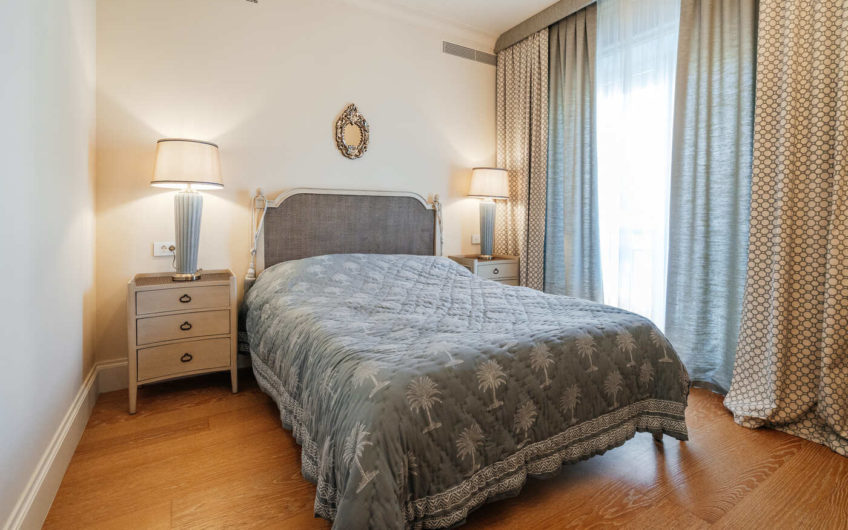 Porto Montenegro – Designer Apartment 140 sq m in Ozana Residence