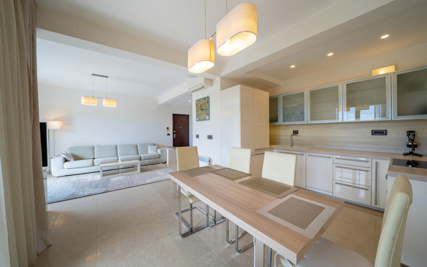Two-bedroom apartment above the beach Lučice – Petrovac