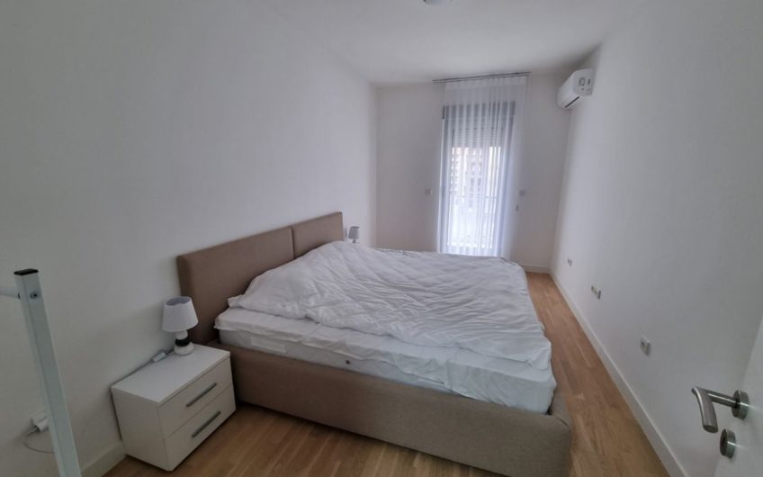 Luxury 2-bedroom apartment in Budva – Rozino