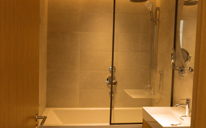 Two-bedroom apartment in the Boka Place complex, Porto Montenegro — 88.8 sq m