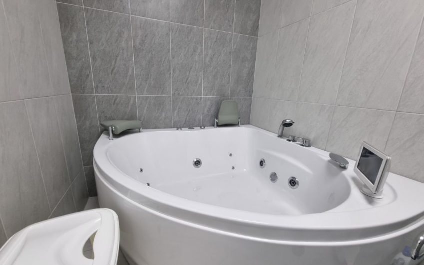 Luxury 2-bedroom apartment in Budva – Rozino