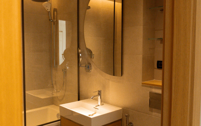 Two-bedroom apartment in the Boka Place complex, Porto Montenegro — 88.8 sq m