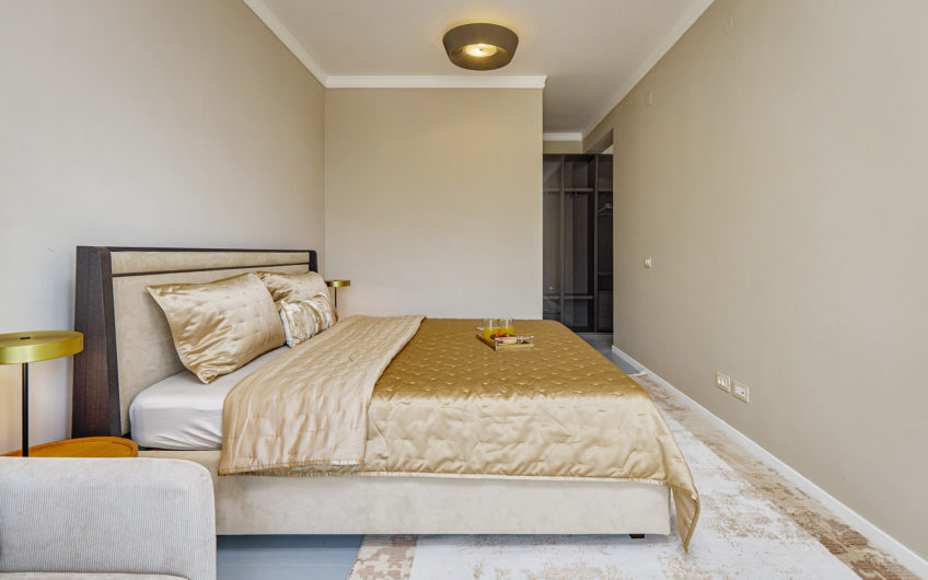 Three-bedroom apartment for sale in Dobrota