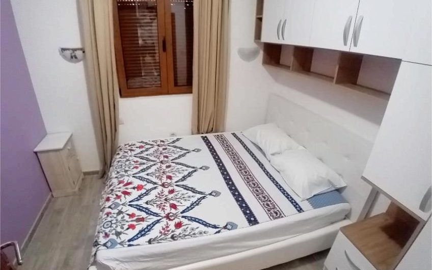 2-bedroom apartment in Dobrota – 25 meters from the sea