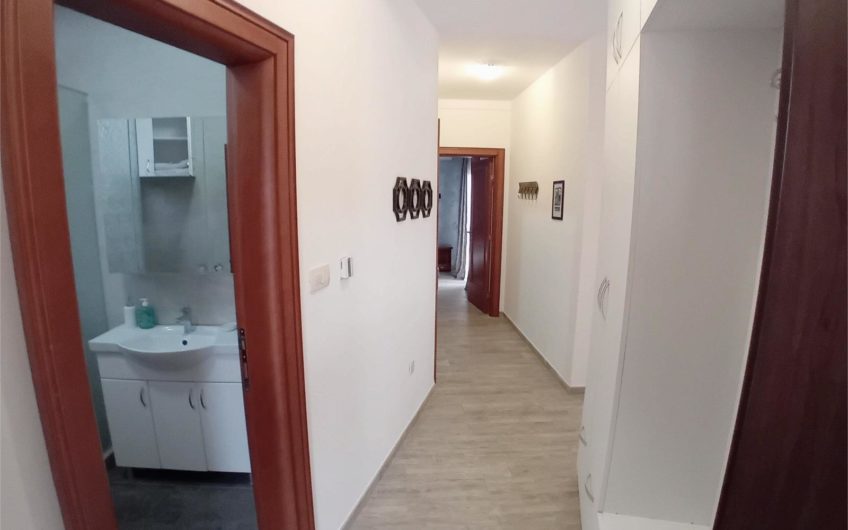 2-bedroom apartment in Dobrota – 25 meters from the sea