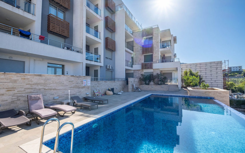 Two-bedroom apartment with panoramic sea views and a large terrace in Tivat