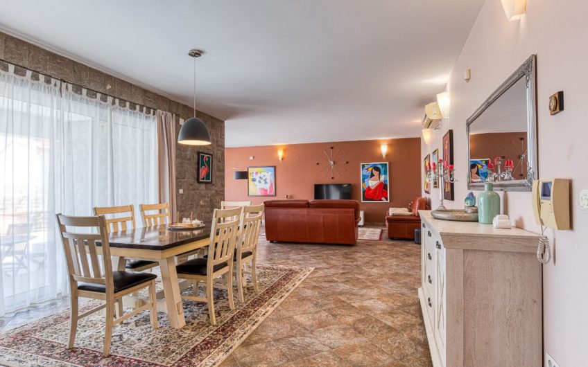 Modern villa in Becici (Ivanovići)