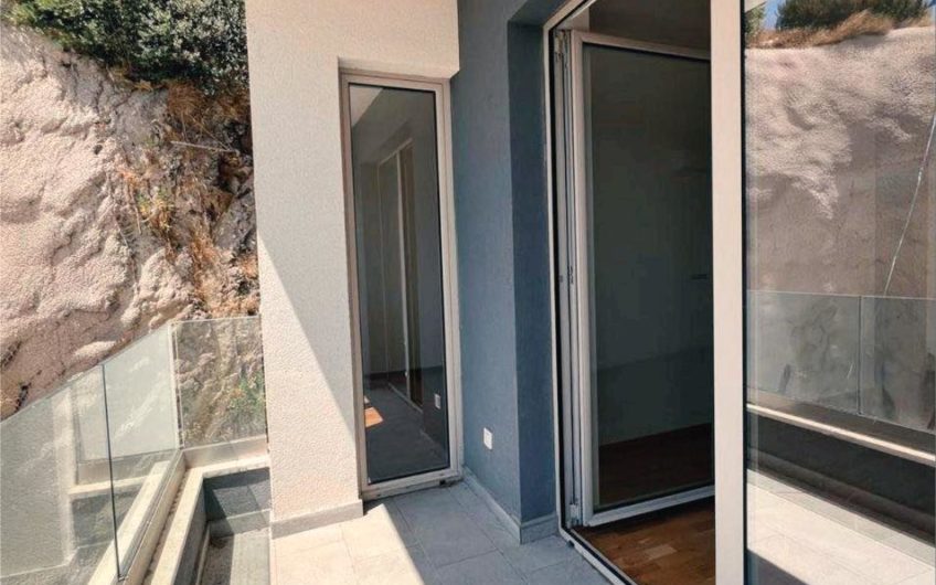 New 2-bedroom apartment in Bečići