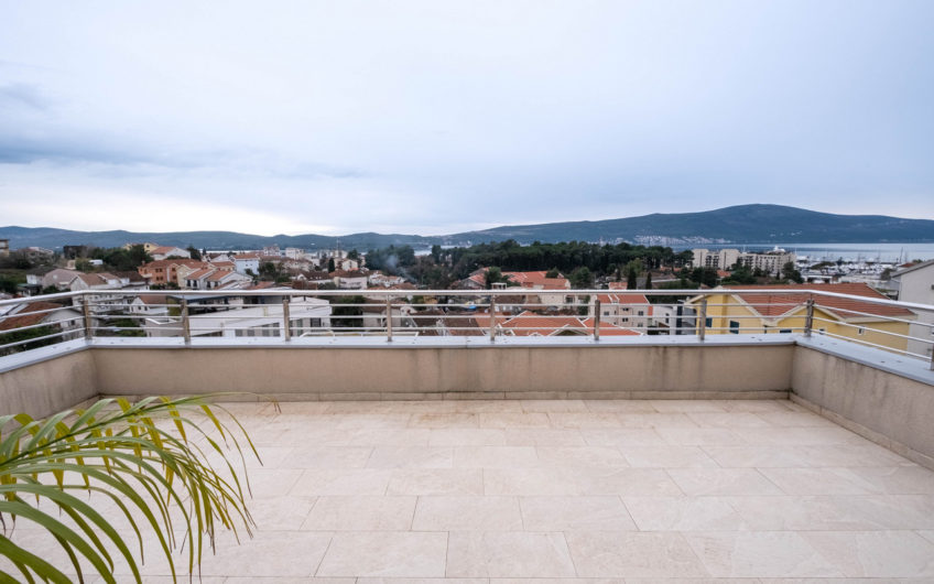 Two-bedroom apartment with panoramic sea views and a large terrace in Tivat