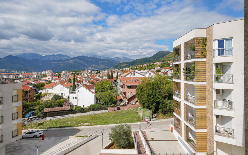 Designer 2-bedroom apartment in Tivat – close to the center