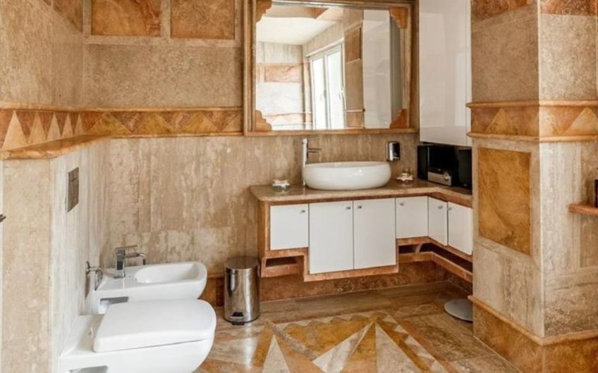 Roof Top Villa with Pool in Budva