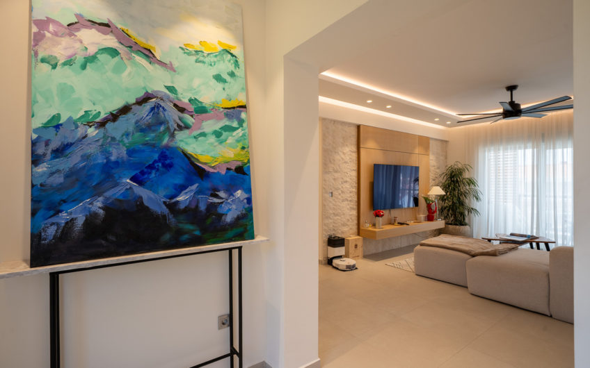 Designer 2-bedroom apartment in Tivat – close to the center