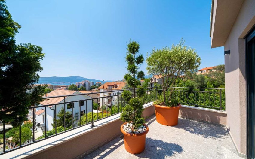 New two-bedroom apartment in Tivat – 200 meters from the center