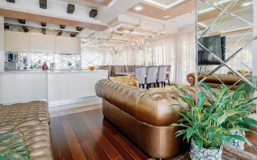 Roof Top Villa with Pool in Budva