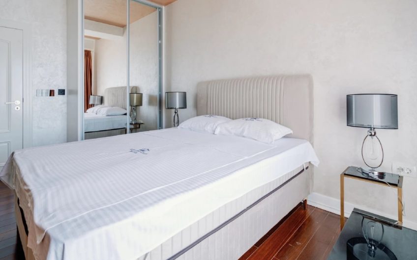 Roof Top Villa with Pool in Budva