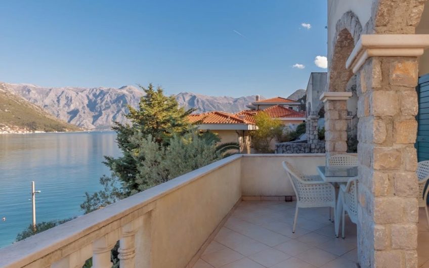 The only two-bedroom apartment in a complex with pool in Kostanjica