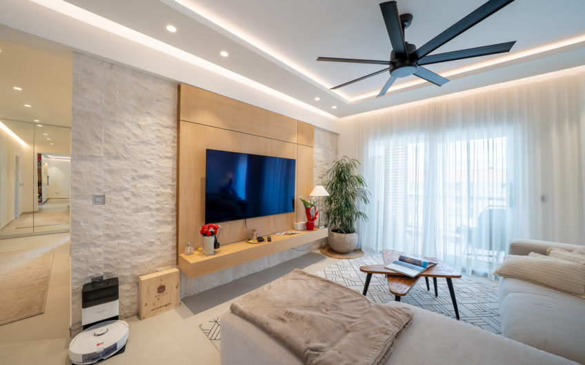 Designer 2-bedroom apartment in Tivat – close to the center