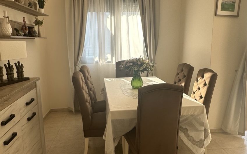 Dobrota – 2-bedroom apartment with garage