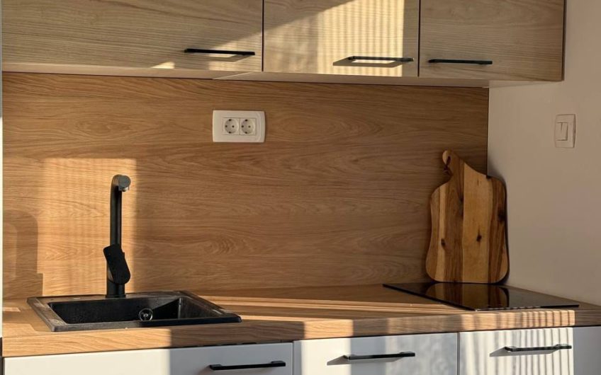 Spacious studio apartment with a parking – close to Tivat city center