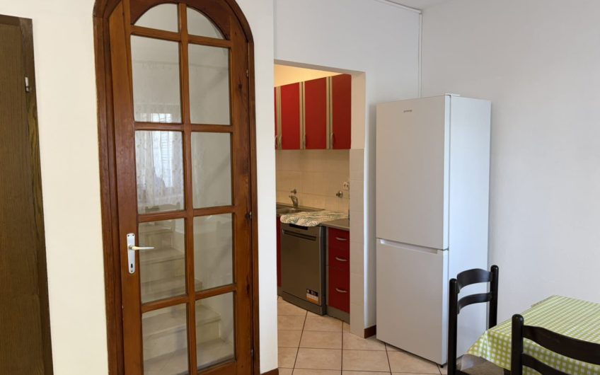 House for sale in Zelenika – suitable for a mini-hotel
