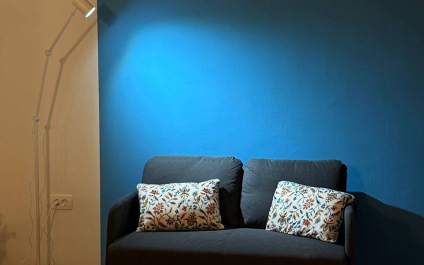 Spacious studio apartment with a parking – close to Tivat city center