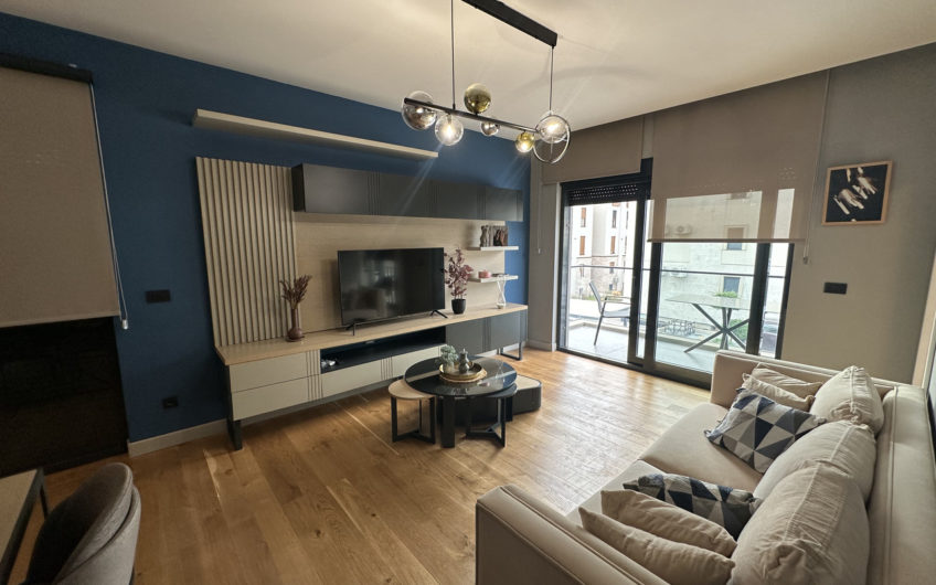 Modern two-bedroom apartment – 50 meters from the sea