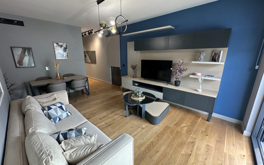 Modern two-bedroom apartment – 50 meters from the sea