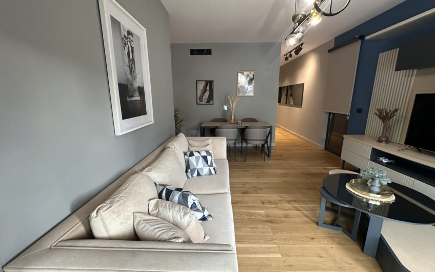 Modern two-bedroom apartment – 50 meters from the sea