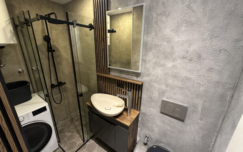 Modern two-bedroom apartment – 50 meters from the sea