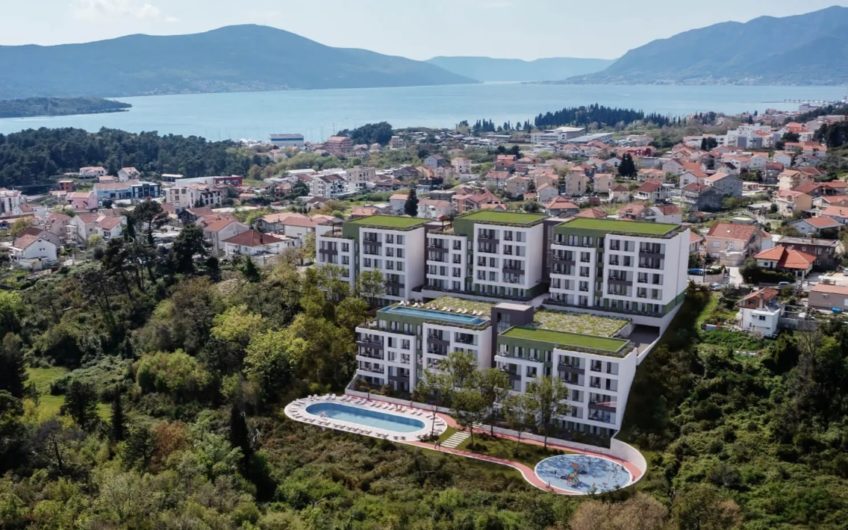 One-bedroom apartments in a new complex with a swimming pool in Tivat – from €137,800