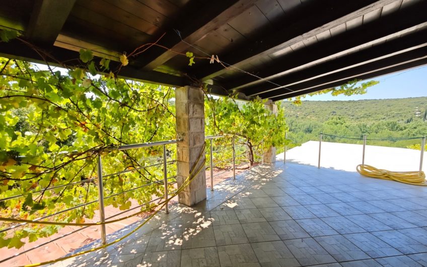 Bigovo – townhouse for sale – clean documents