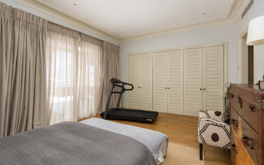 Exclusive 3-Bedroom Apartment with Direct Pool Access in Porto Montenegro