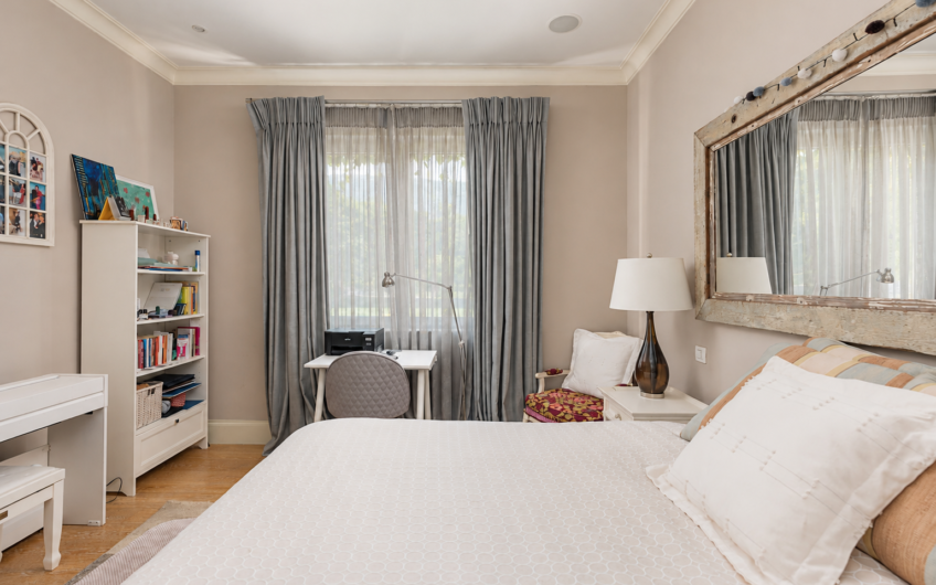 Exclusive 3-Bedroom Apartment with Direct Pool Access in Porto Montenegro