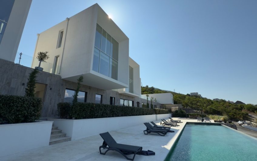Duplex Apartment with One of the Most Spectacular Views