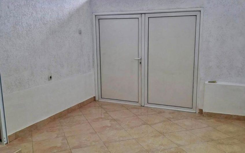 Commercial space in Tivat, Kalimanj