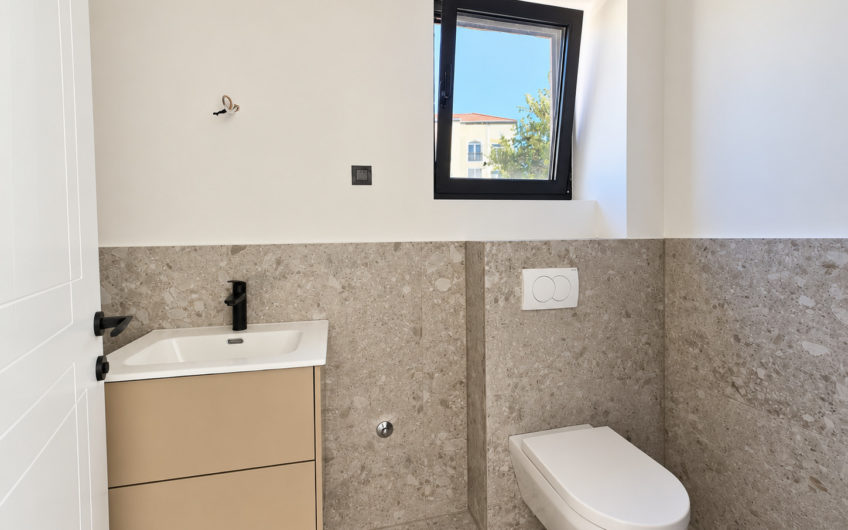 Modern Villas with Swimming Pools in Donja Lastva