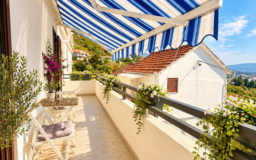 An intimate two-story house in Tivat – 10-minute walk to the center.