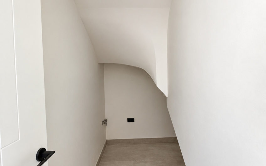 Modern Villas with Swimming Pools in Donja Lastva